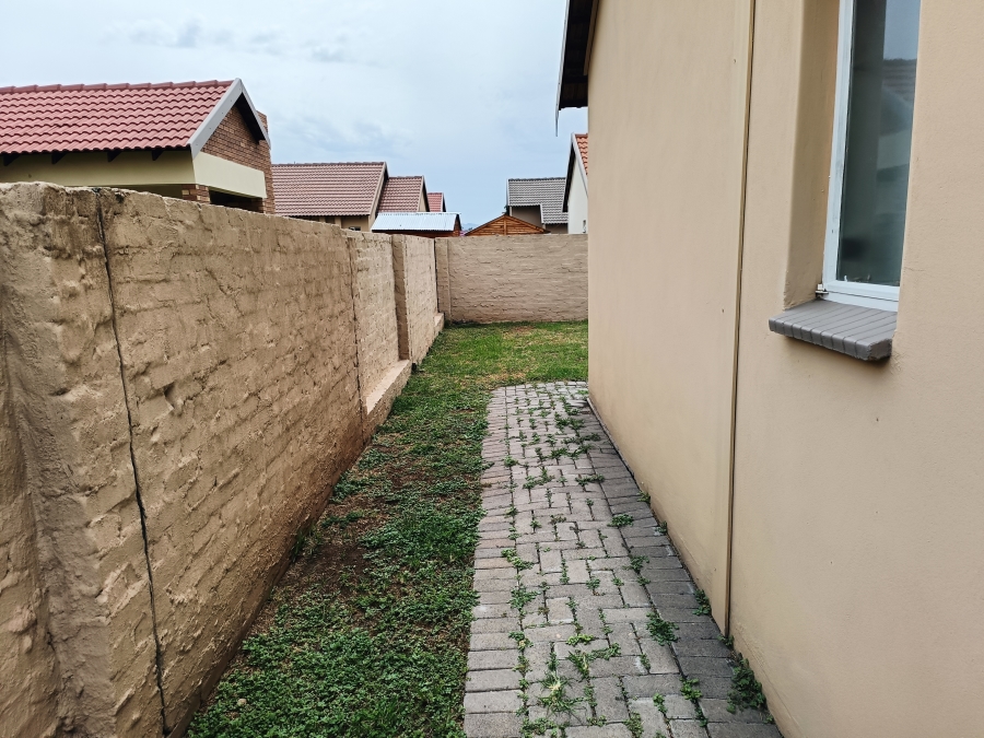 3 Bedroom Property for Sale in Waterkloof Hill Estate North West